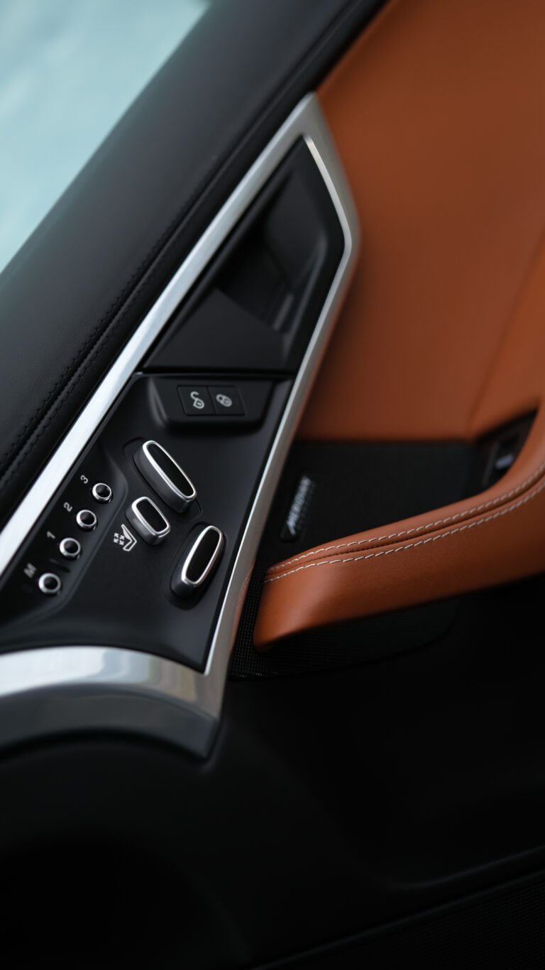 Véhicule importé d'Allemagne Jaguar F-TYPE P340