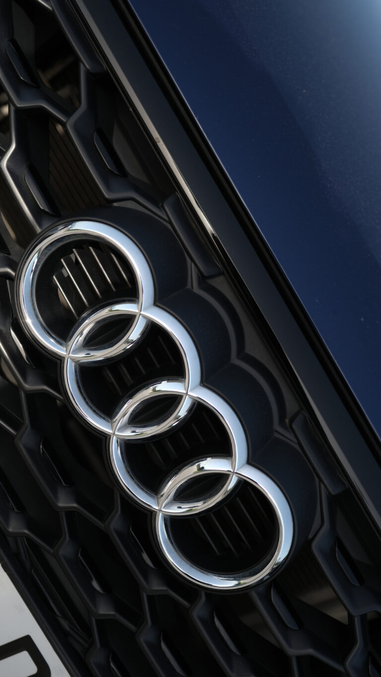 Véhicule importé d'Allemagne Audi Q3 45 TFSI e S tronic Sportback S line