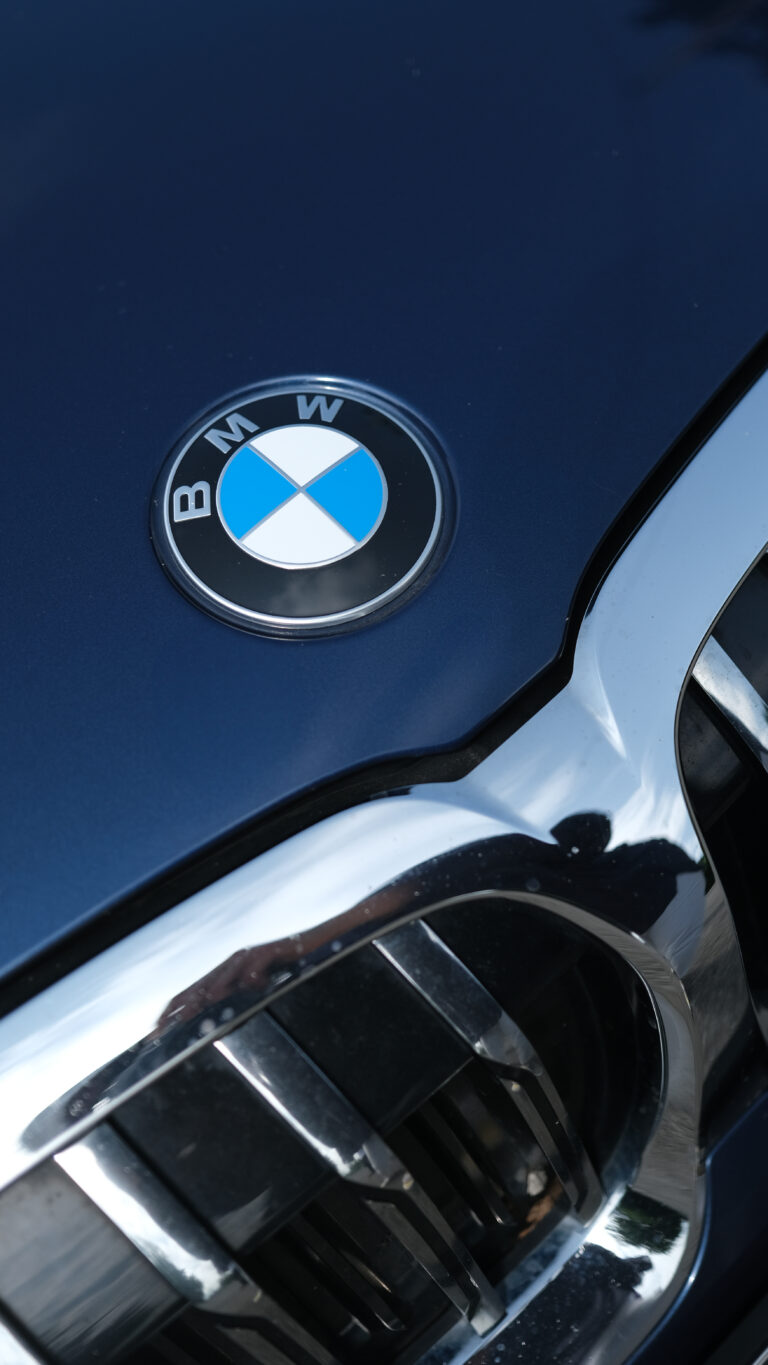 Véhicule importé d'Allemagne BMW 320d Touring Luxury Line