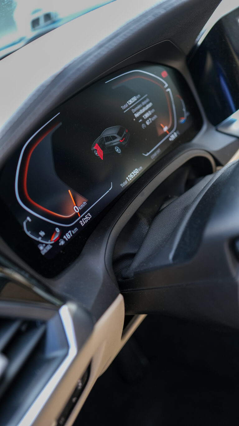Véhicule importé d'Allemagne BMW 320d Touring Luxury Line